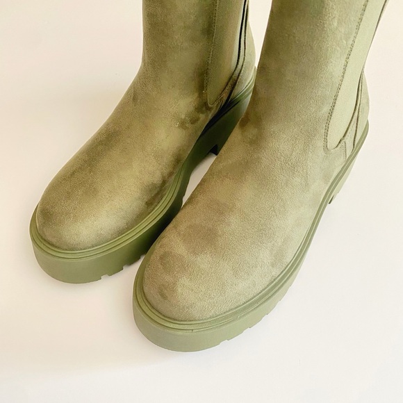 NWOB Olive Green Platform Ankle Boots - Picture 4 of 5